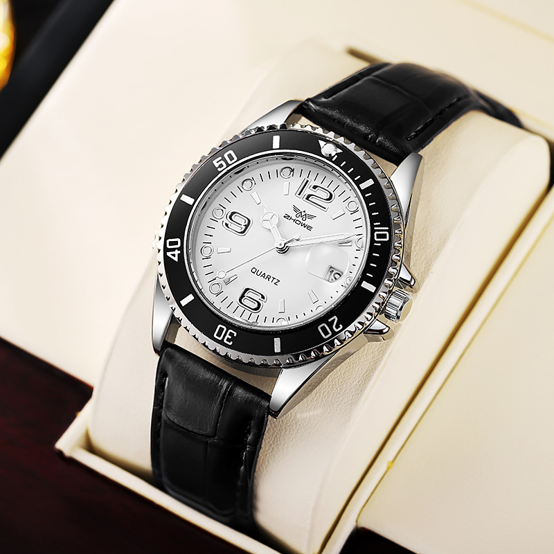 New Top Brand Man Wristwatch L - Luxury Watch Mockup recension och pris